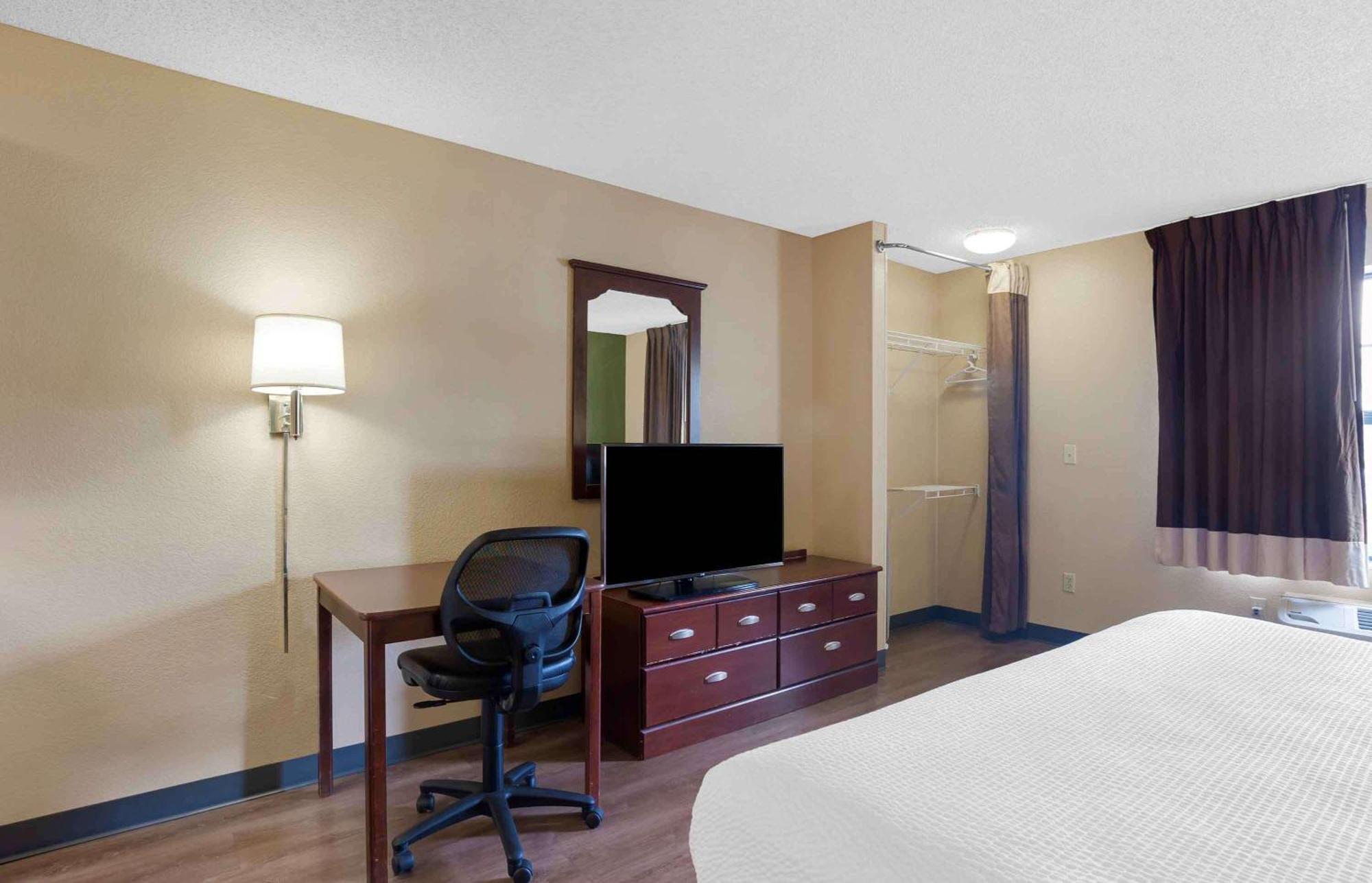 Extended Stay America Suites - Huntsville - Us Space And Rocket Center Ngoại thất bức ảnh