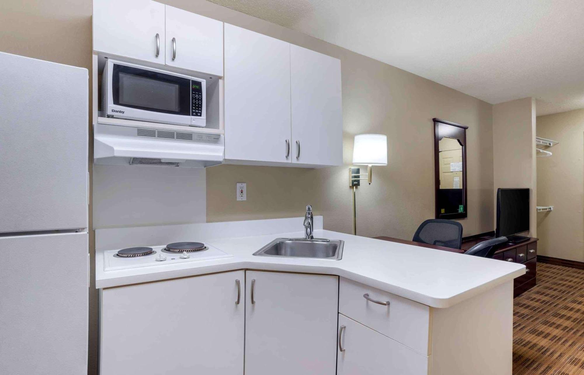 Extended Stay America Suites - Huntsville - Us Space And Rocket Center Ngoại thất bức ảnh