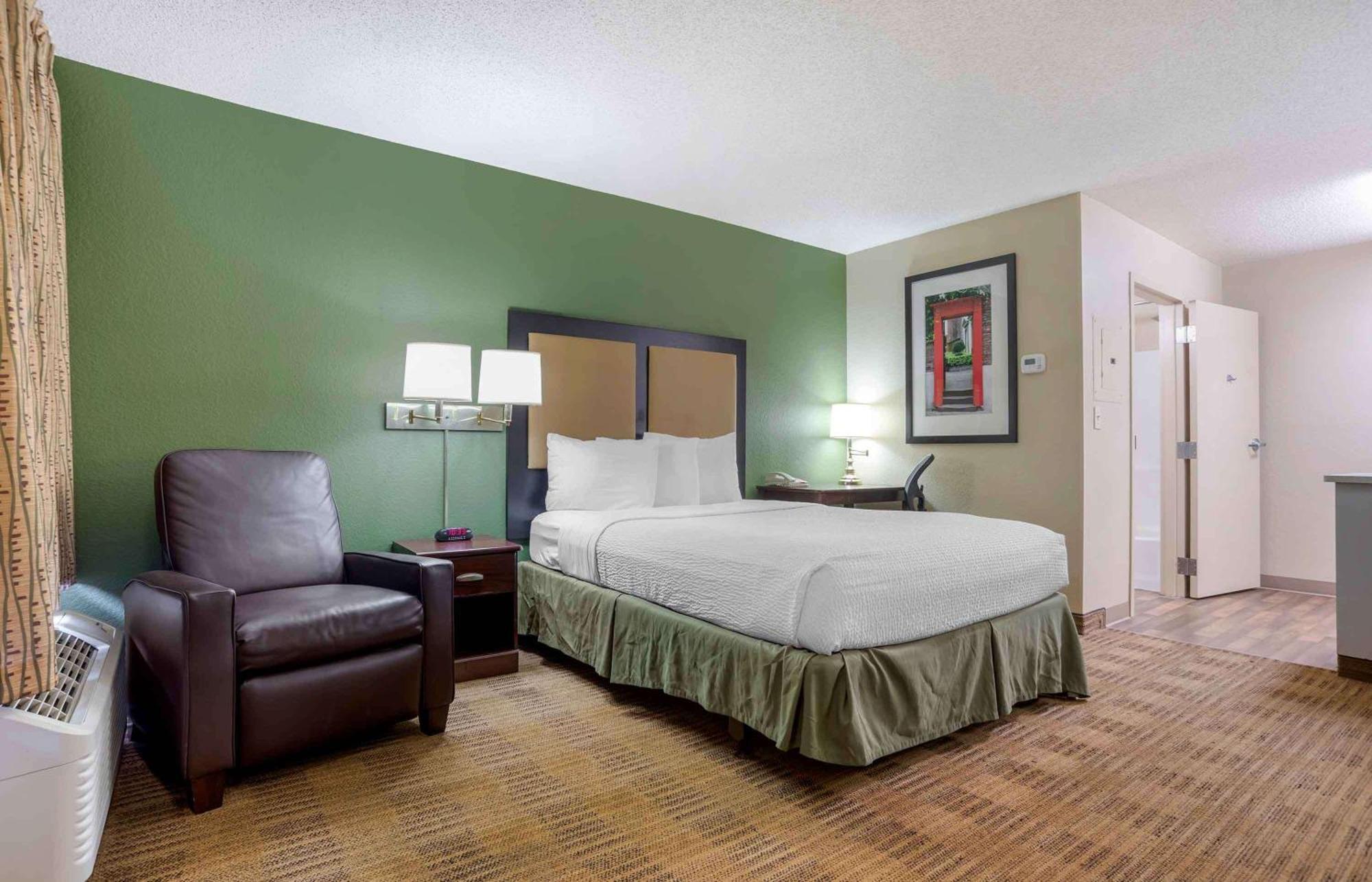 Extended Stay America Suites - Huntsville - Us Space And Rocket Center Ngoại thất bức ảnh